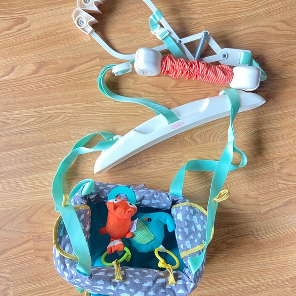 Infantino Jumperoo - Picture 2 of 8